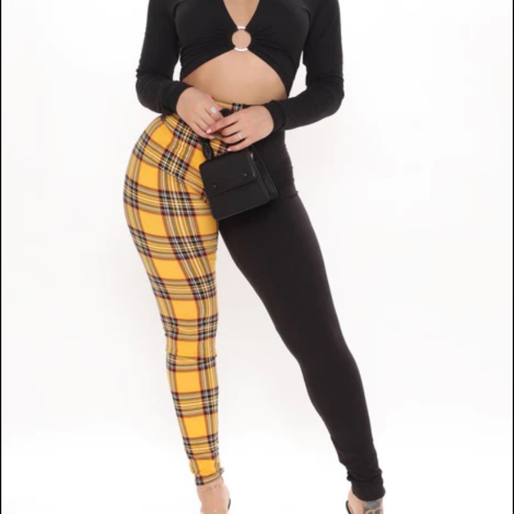 Fashion Nova Leggings
